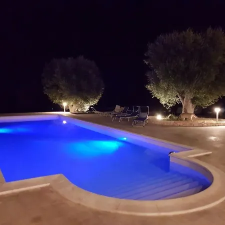 Matilda Con Piscina Vista Mare Ostuni